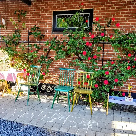 Homestay 5minute Walk To Lego House - Private With Bathroom *