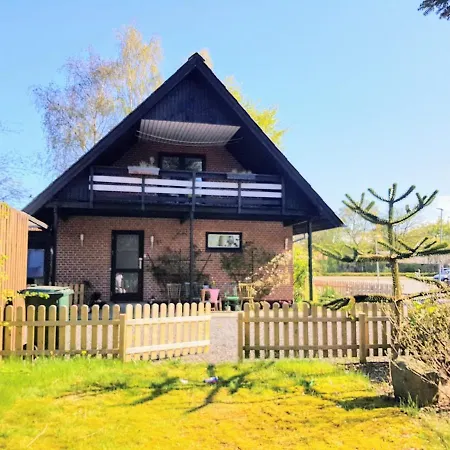 Homestay 5minute Walk To Lego House - Private With Bathroom *